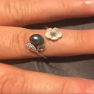 Akoya pearl ring